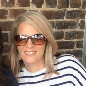 Meet your Posher, Nikki